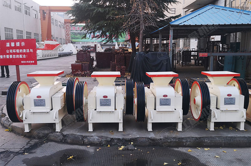 對(duì)輥機(jī) 對(duì)輥機(jī)