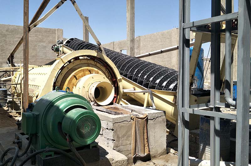 格子型鐵礦石球磨機(jī)現(xiàn)場 格子型鐵礦石球磨機(jī)現(xiàn)場