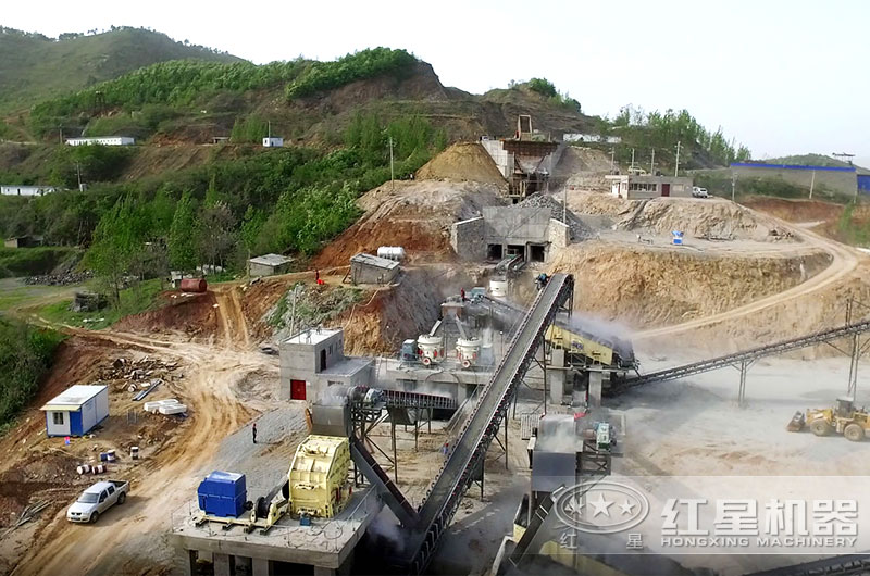 用戶石料生產現場，投資200萬輕松選擇多種型號設備