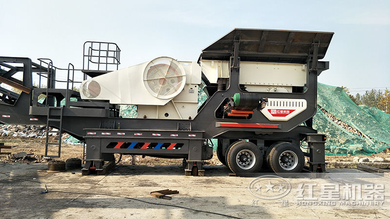 廊坊移動制砂廠安裝中，很快就可以開業(yè)了